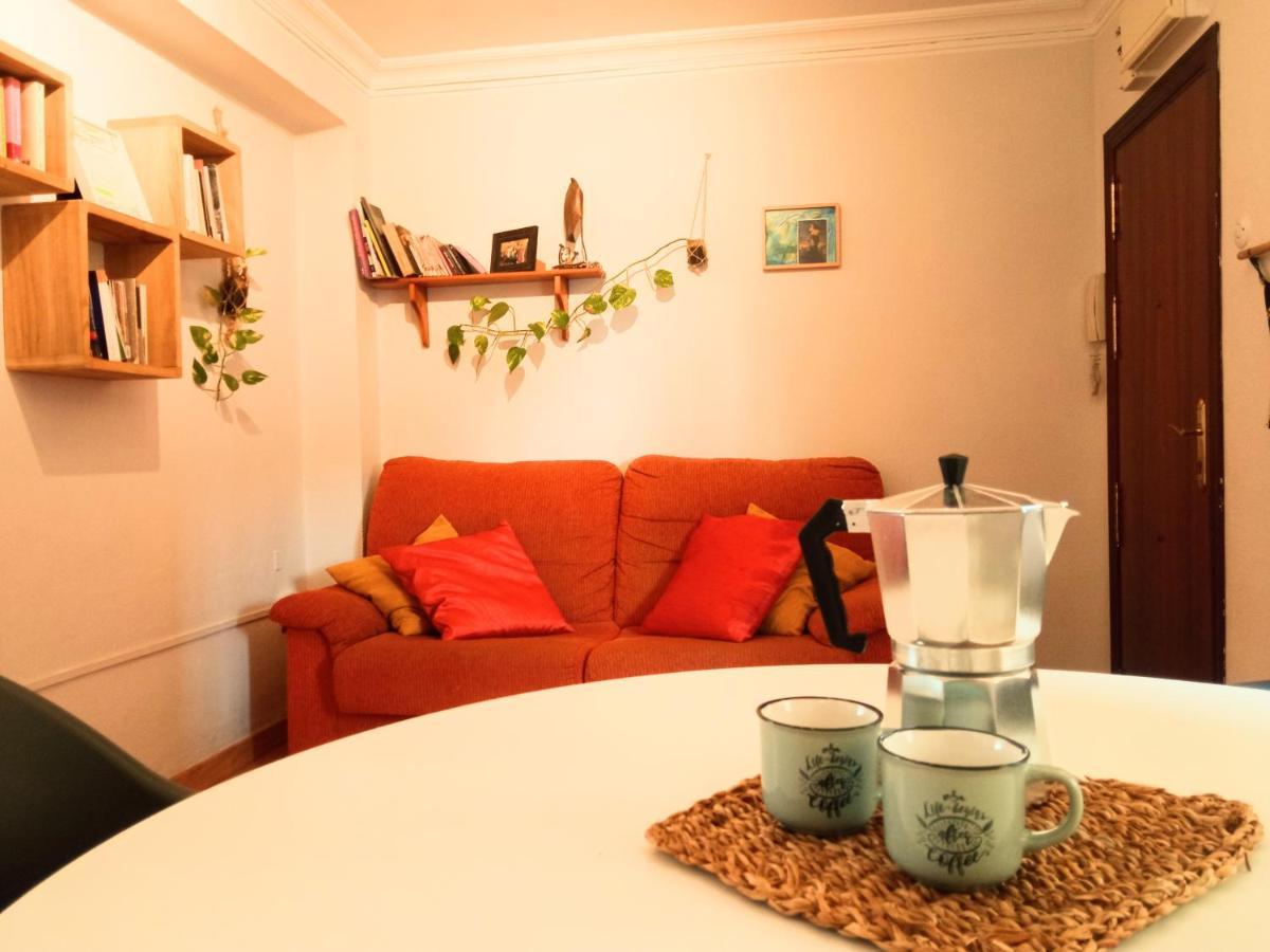 Barrio Macarena - Gardenia Apartment เซบีญา ภายนอก รูปภาพ
